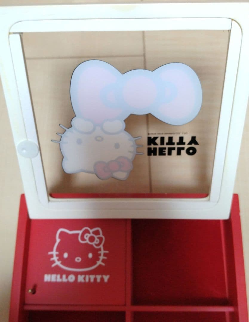 ハローキティ コスメボックス ミニドレッサー オルゴールジュエリー