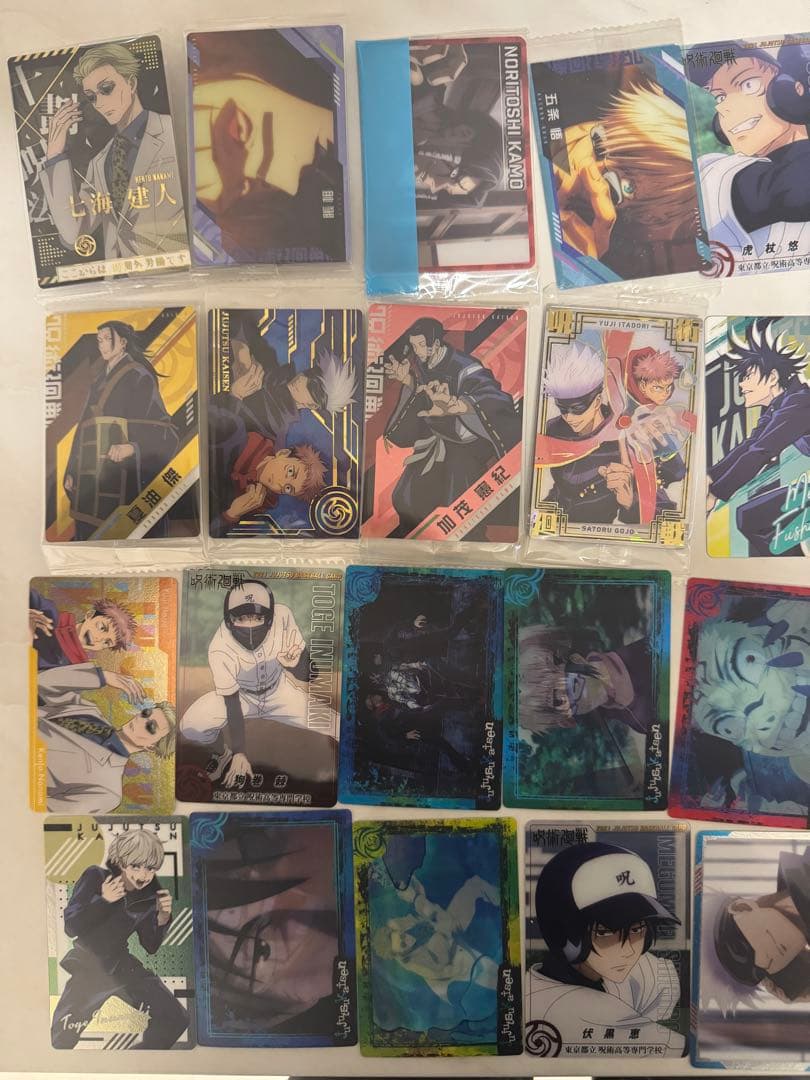 【呪術廻戦】まとめ売りアクスタ、ポスカ、フィギュア、シールなど