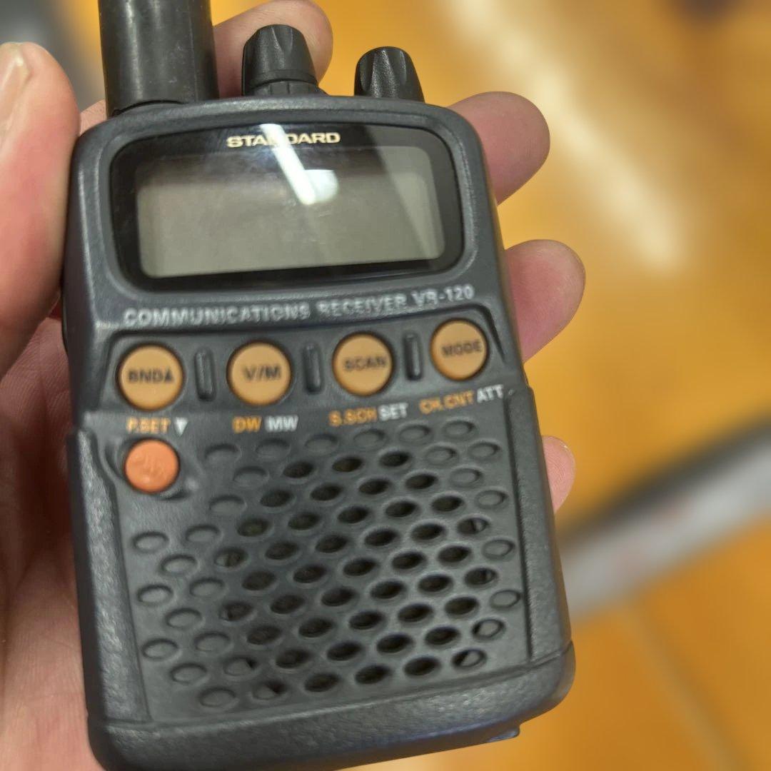 YAESU VR-120 広帯域ハンディ受信機 スタンダード エアバンド