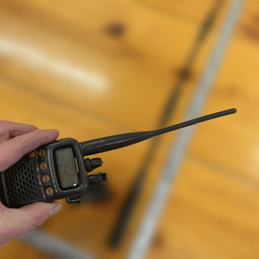 YAESU VR-120 広帯域ハンディ受信機 スタンダード エアバンド