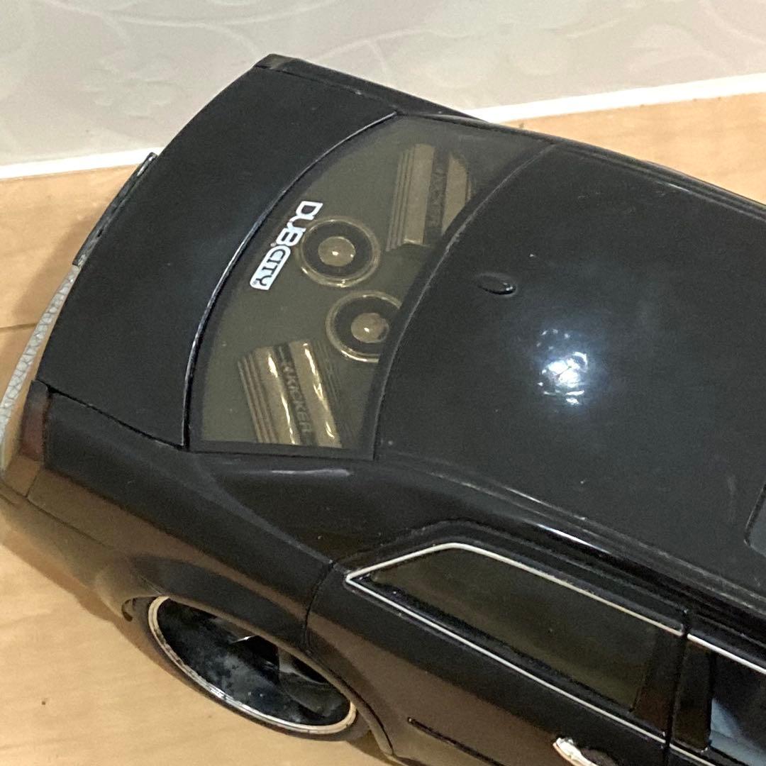 ミニカー JADA DUB CITY KUSTOM$ Chrysler 300C 1/18