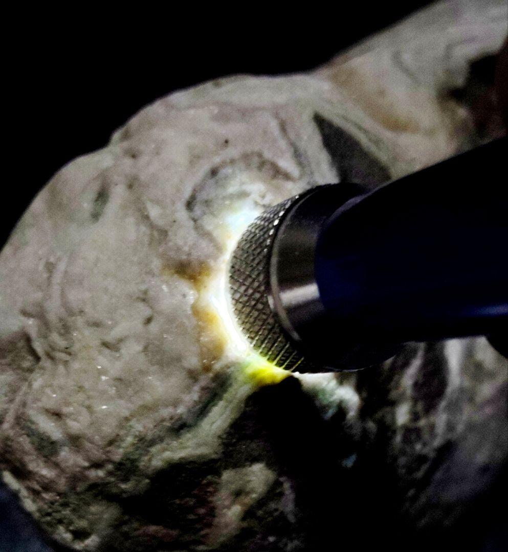 ☆アゲート原石☆糸魚川瑪瑙【横川・転石・川ズレ・ウブ3.3kg