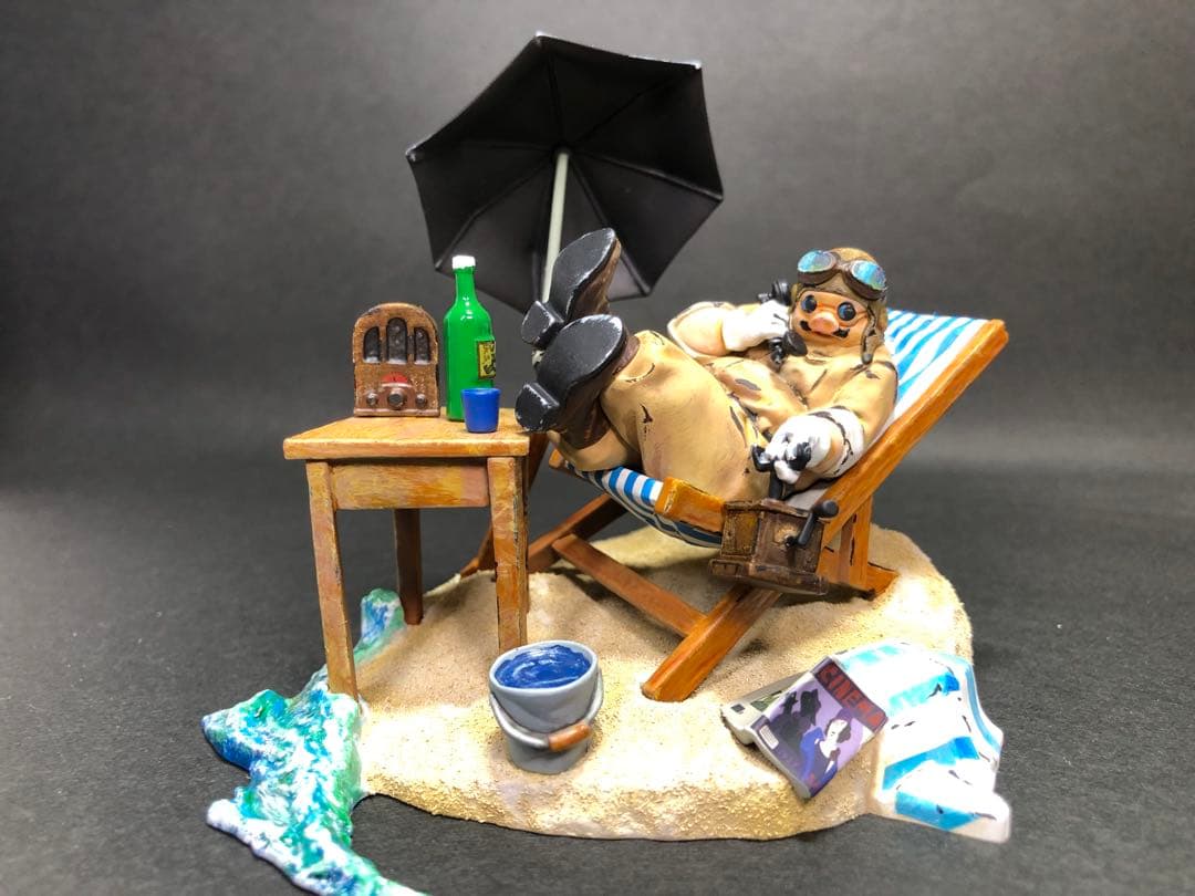 ファインモールド紅の豚(アジトのポルコ)台座付き塗装済み完成品