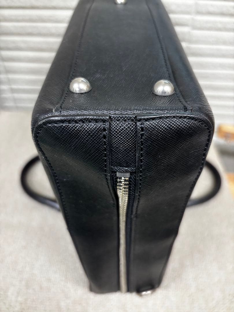 ペッレモルビダ キャピターノ ビジネスバッグ 2way レザー 本革