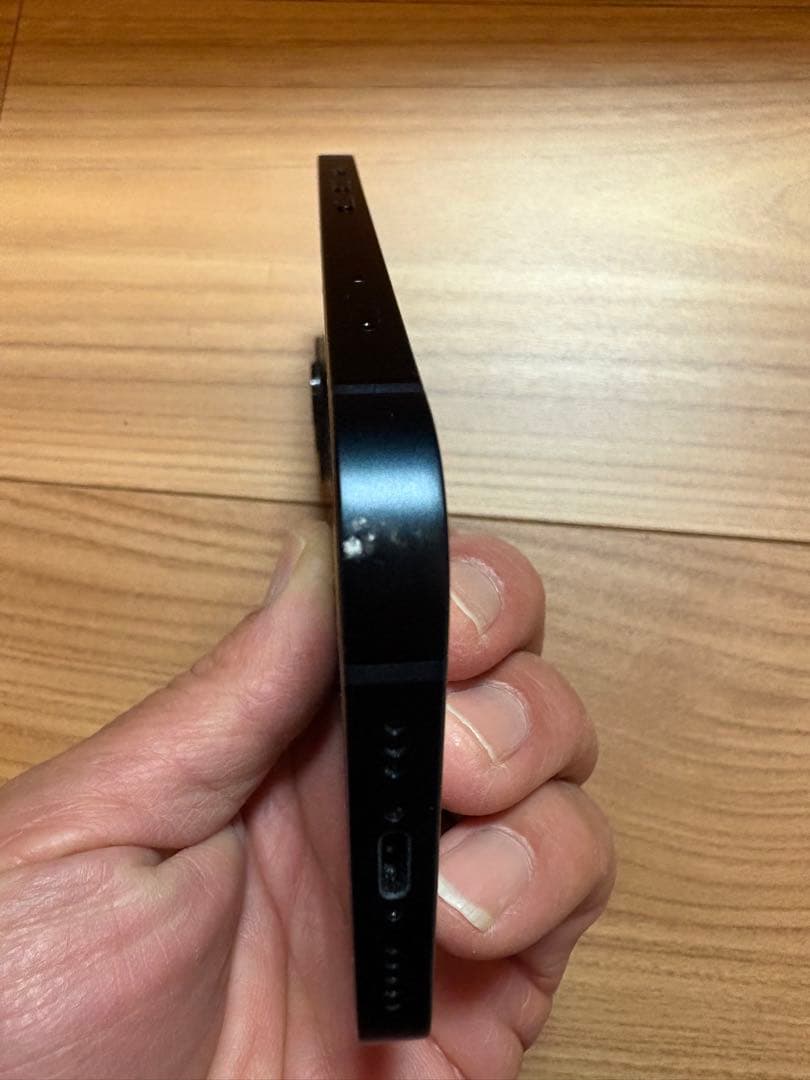 Apple iPhone13 色ミッドナイト256GB