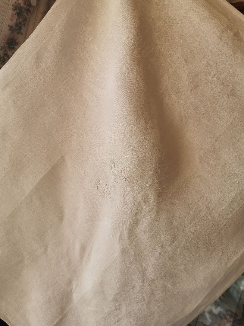 アンティーク ビーダーマイヤー トワルドジュイ田園詩 花文字刺繍