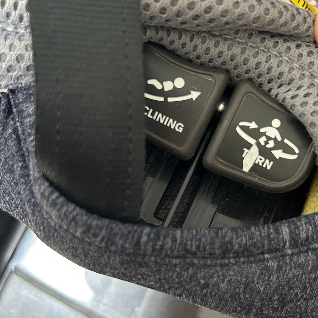 コンビ クルムーヴスマートISOFIX チャイルドシート　回転式