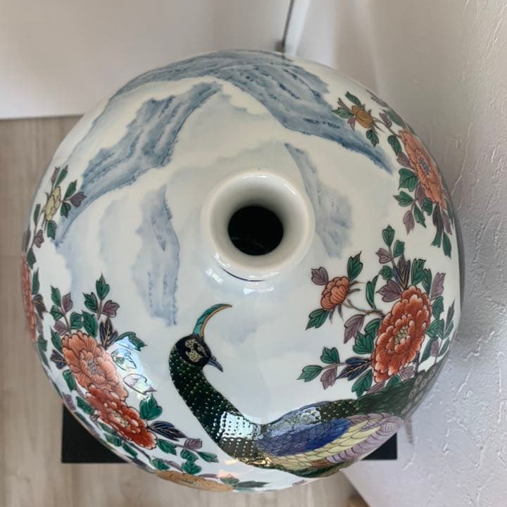 玄輝陶房 有田焼 名匠 村上玄輝 作 孔雀絵 花瓶 壷 オブジェ