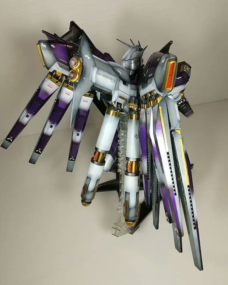 ガンプラ　ハイニューガンダム　mg　全塗装完成品