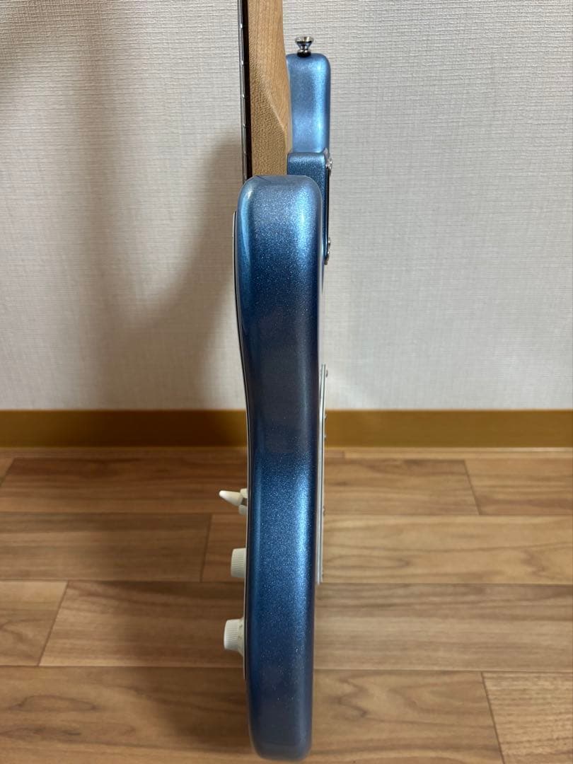 ギター Squier FSR Affinity Stratocaster Blue