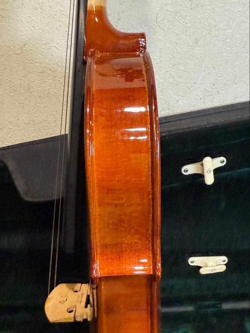 【送料込み】Aubert オーベール　バイオリン　肩当・ケース付　4/4サイズ