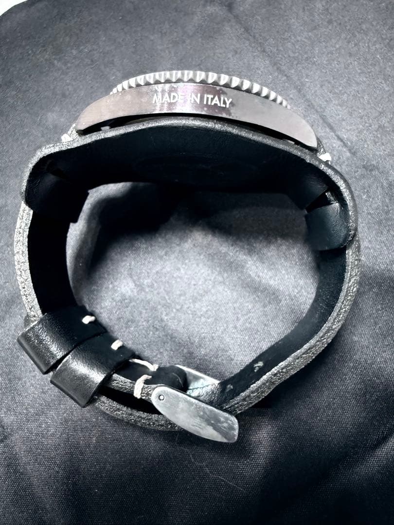 OUT OF ORDER HY 10 ATM 防水 レザーベルト時計