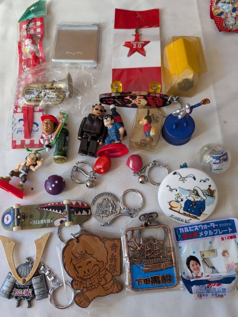 タイガーマスクフィギュア 11個セット + リラックマストラップ 30個以上