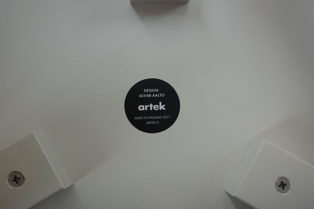 Artek stool60 フィンランド独立100周年記念モデル