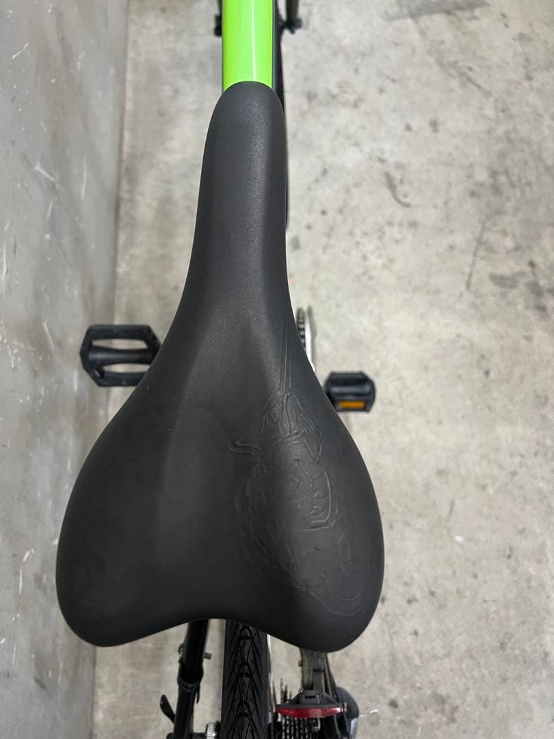 クロスバイク　 ビアンキ CAMALEONTE sport タイヤ新品❗️