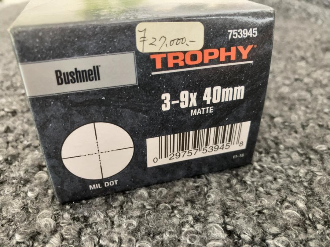 実物 Bushnell TROPHY ライフルスコープ 3-9x 40mm