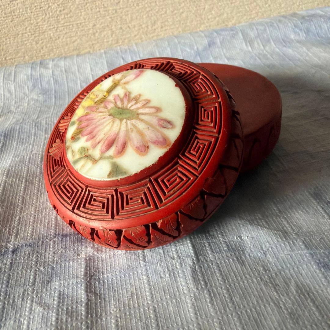 堆朱 香合 アンティーク 陶板 中国 China 小物入れ ピルケース - メルカリ