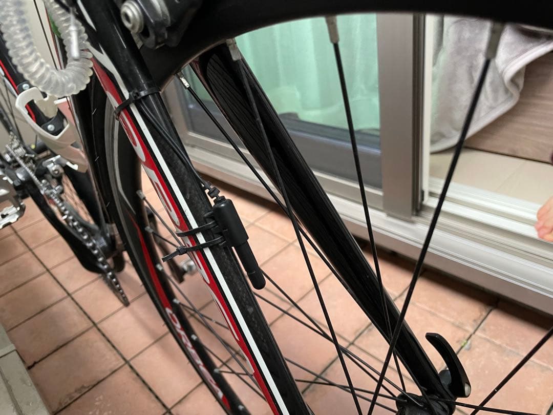 ロードバイク　エントリーモデル　AQUA sora