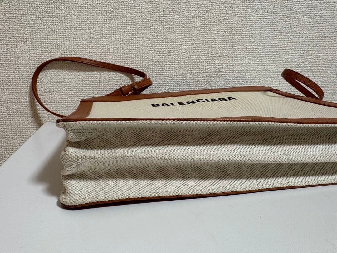 BALENCIAGA バレンシアガ ショルダーバッグ