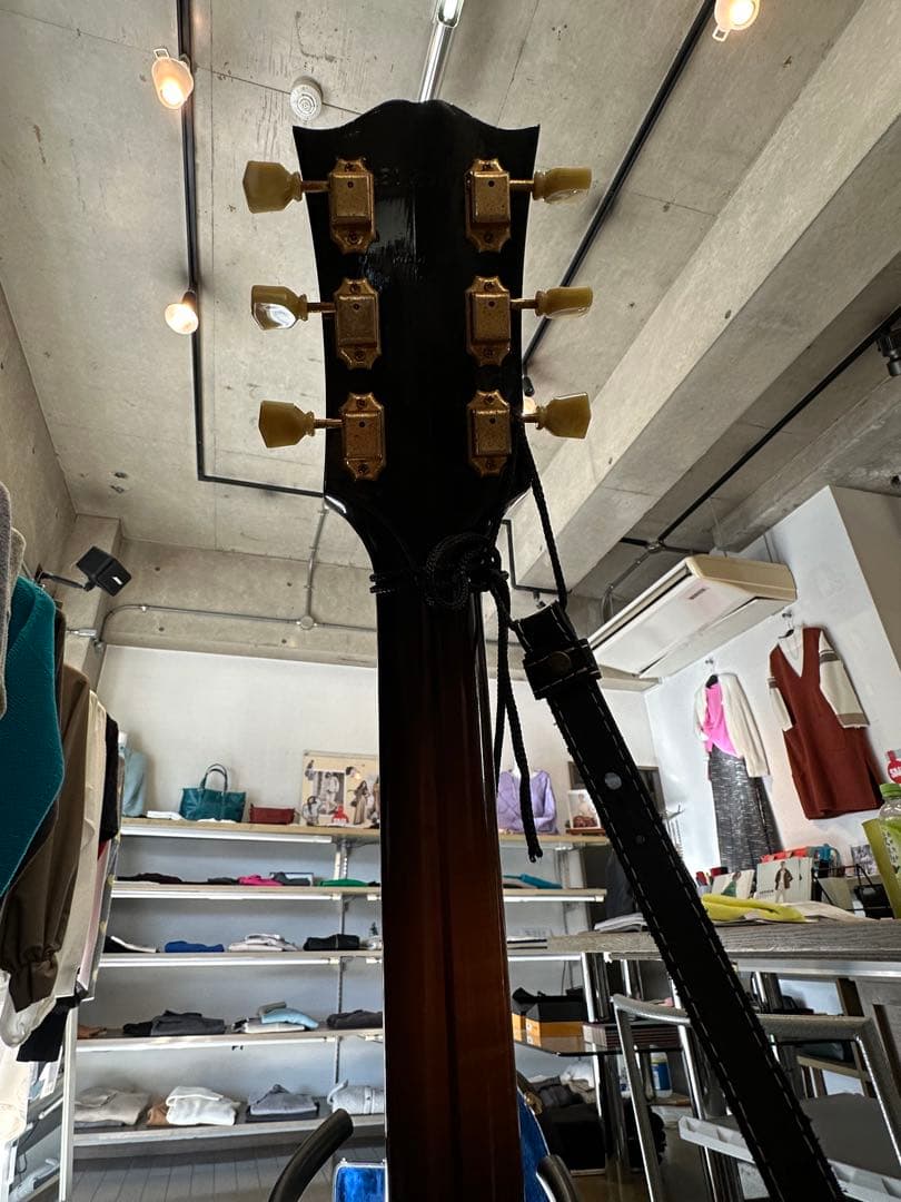 Gibson SJ-200 2002年製｜24年弾き込まれた風格｜弦交換済 - メルカリ