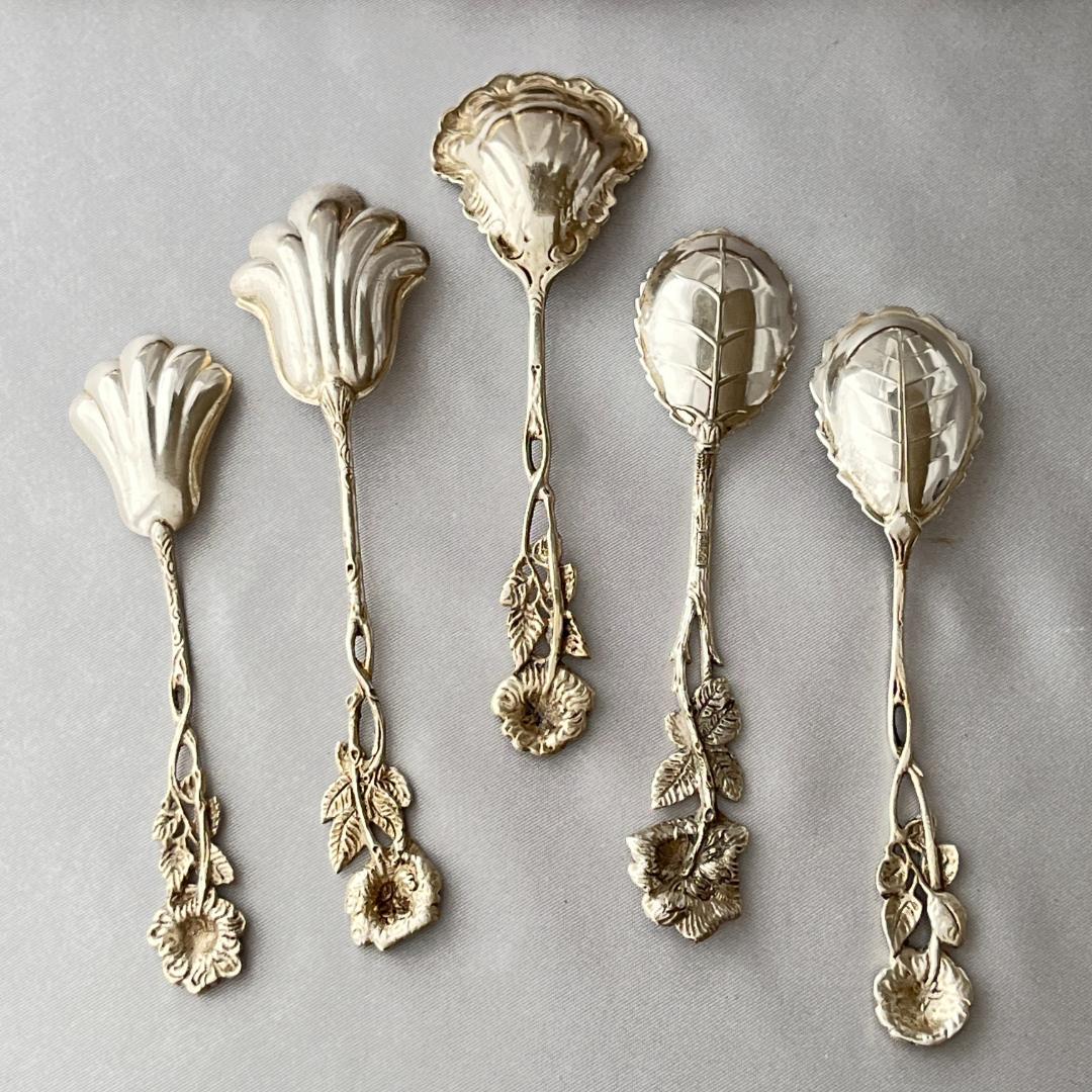 時代物 室町時代 柄鏡 鶴亀吉祥文様 古鏡 和鏡 銅鏡 梅唐草文鶴亀柄鏡