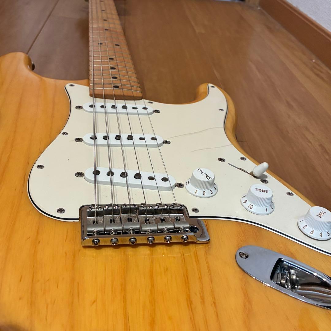 Fender Classic Stratocaster 確認済 ギター ストラト