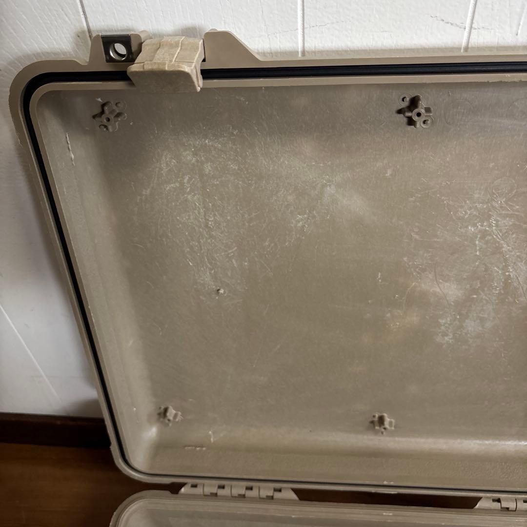 米軍放出品　PELICAN CASE ペリカンケース 送料無料　①