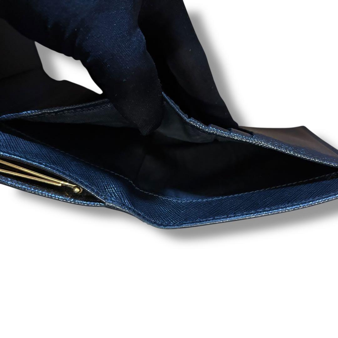 美品✨PRADA プラダ 財布 がま口 レザー 3つ折り ブラック 三角ロゴ