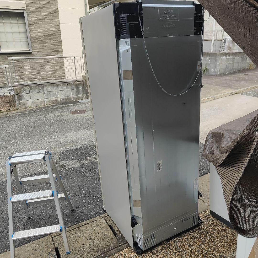 パナソニック エコナビ6ドア555L大型冷蔵庫NR-F568XG-N 福岡県より