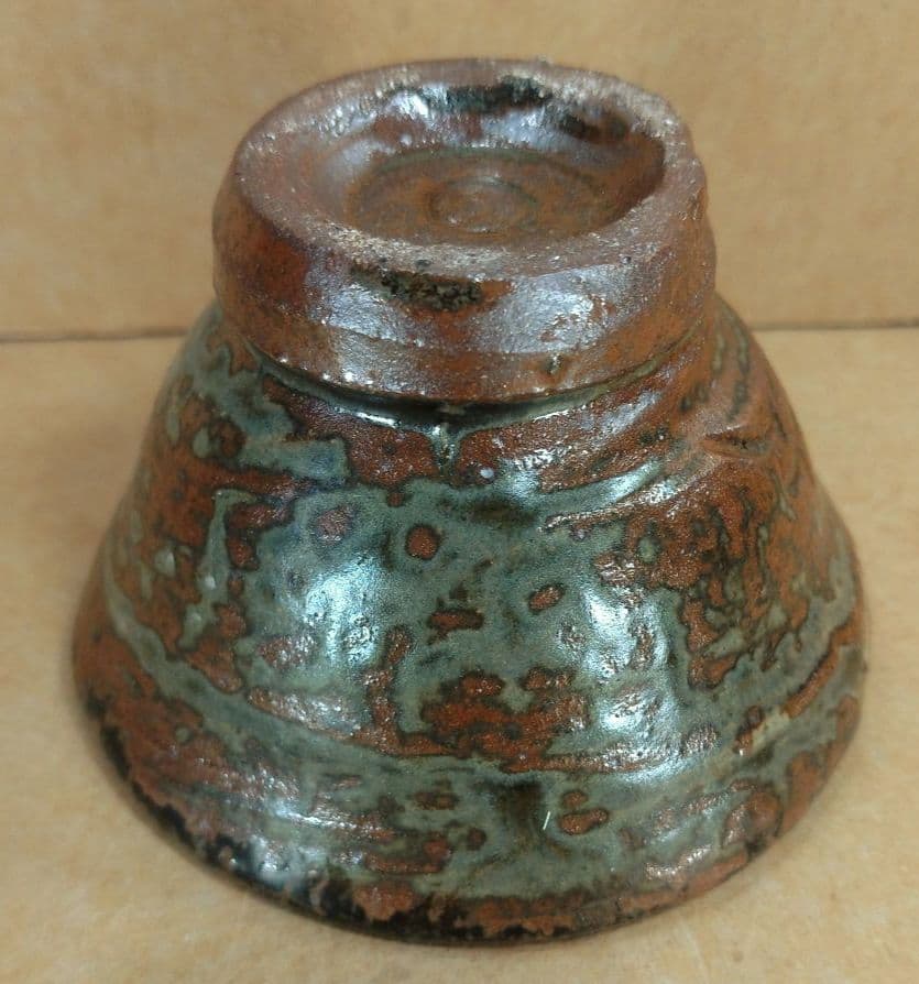 【本物保証】金城次郎 壷屋焼ぐい呑(海老紋) 共箱 栞 人間国宝 壺屋焼 海老盃