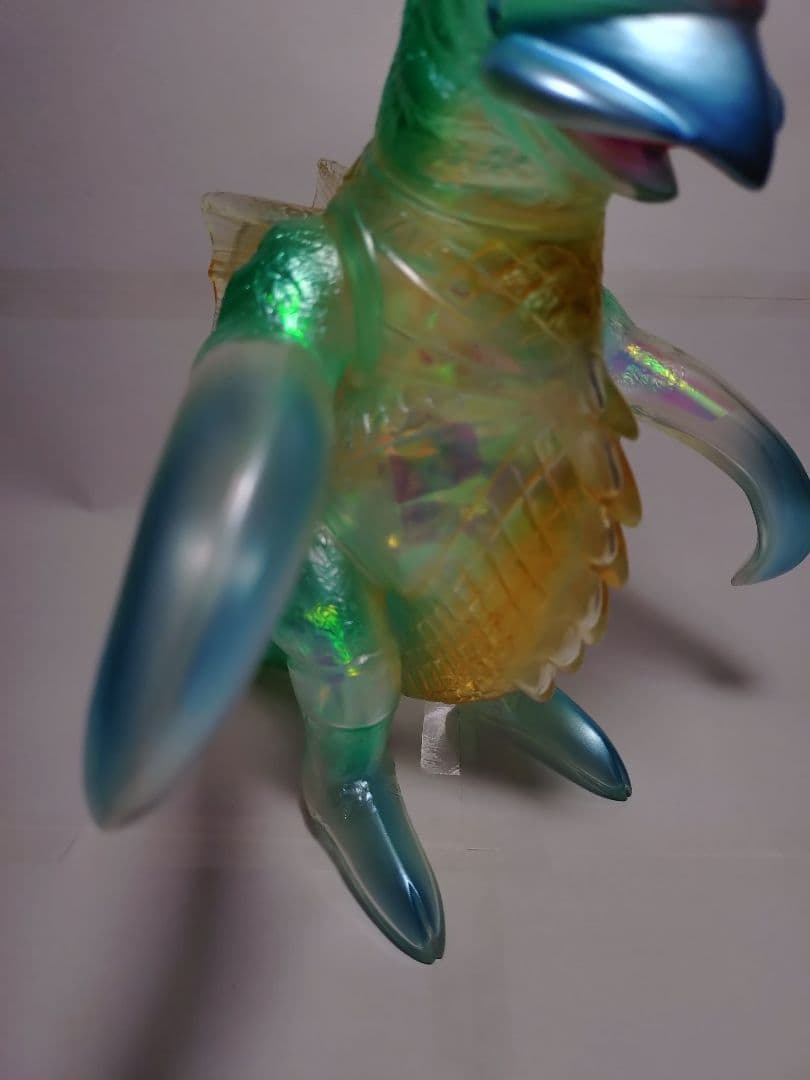 ブルマァク復刻 ガイガン オーロラ ソフビ GIGAN