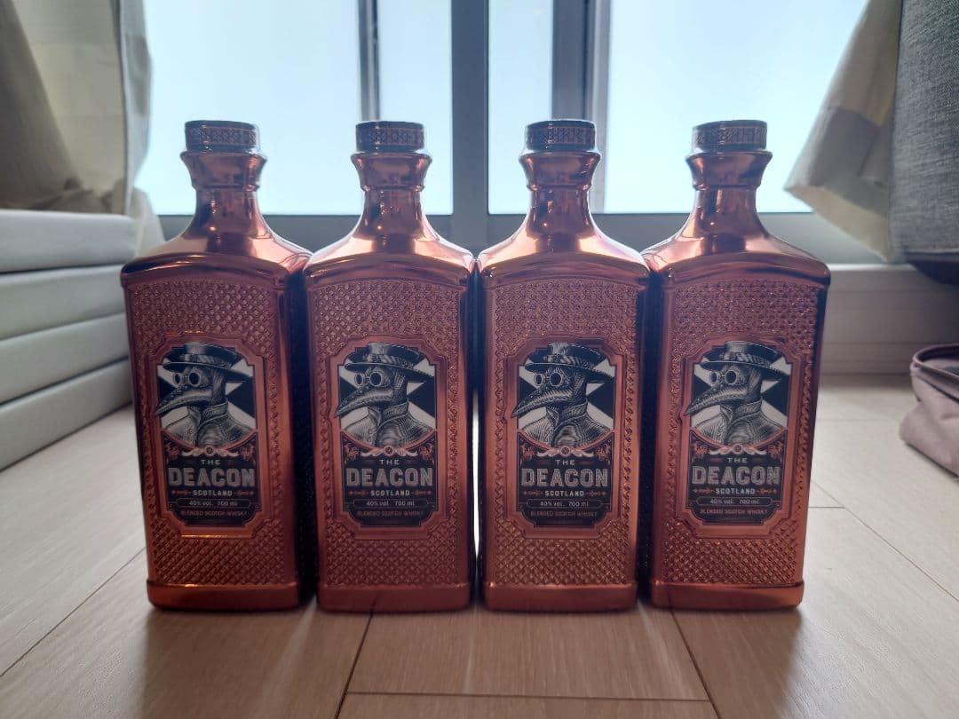 DEACON ウイスキー 700ml 4本セット ディーコン
