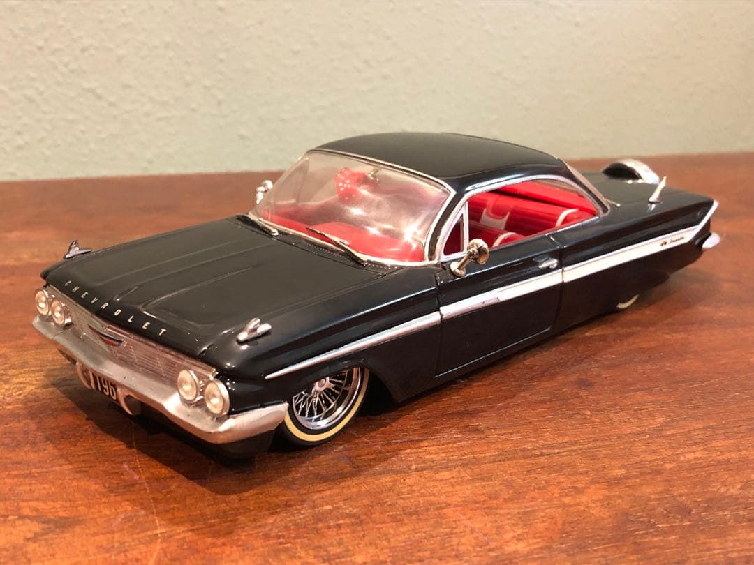 1961 シボレー インパラ JADA TOYsミニカー