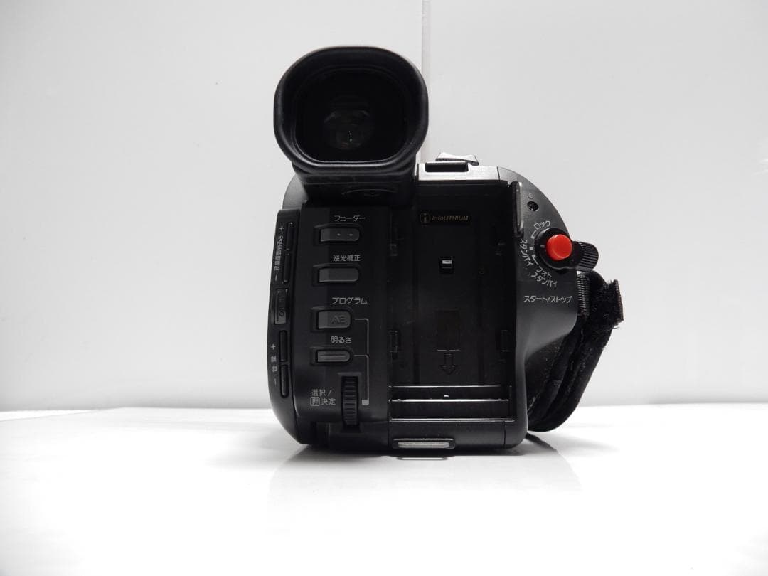 希少　大人気　訳有動作品　SONY　CCD-TRV92　ビデオカメラ8mmテープ