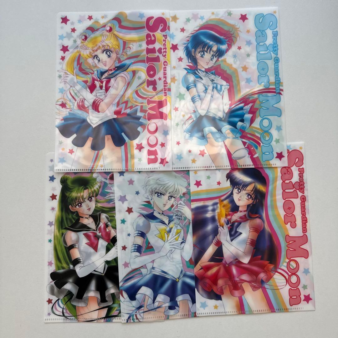セーラームーン クリアファイル 6枚セット ファミリーマート - メルカリ