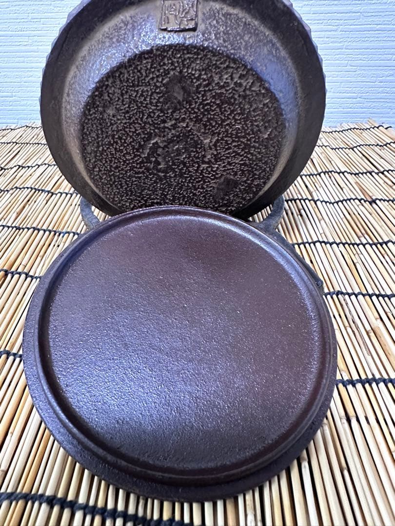 新品　岩手県奥州水沢幸工芸　現代の名工 佐藤勝久造　利休型蛇ノ目１３型　南部鉄瓶