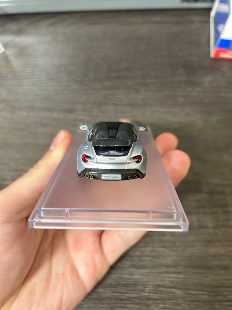 1:64 ミニカー　3台セット