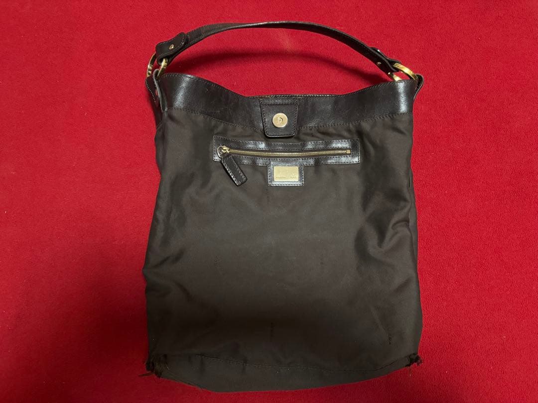 フェンディ ラビットファー ショルダーバッグ