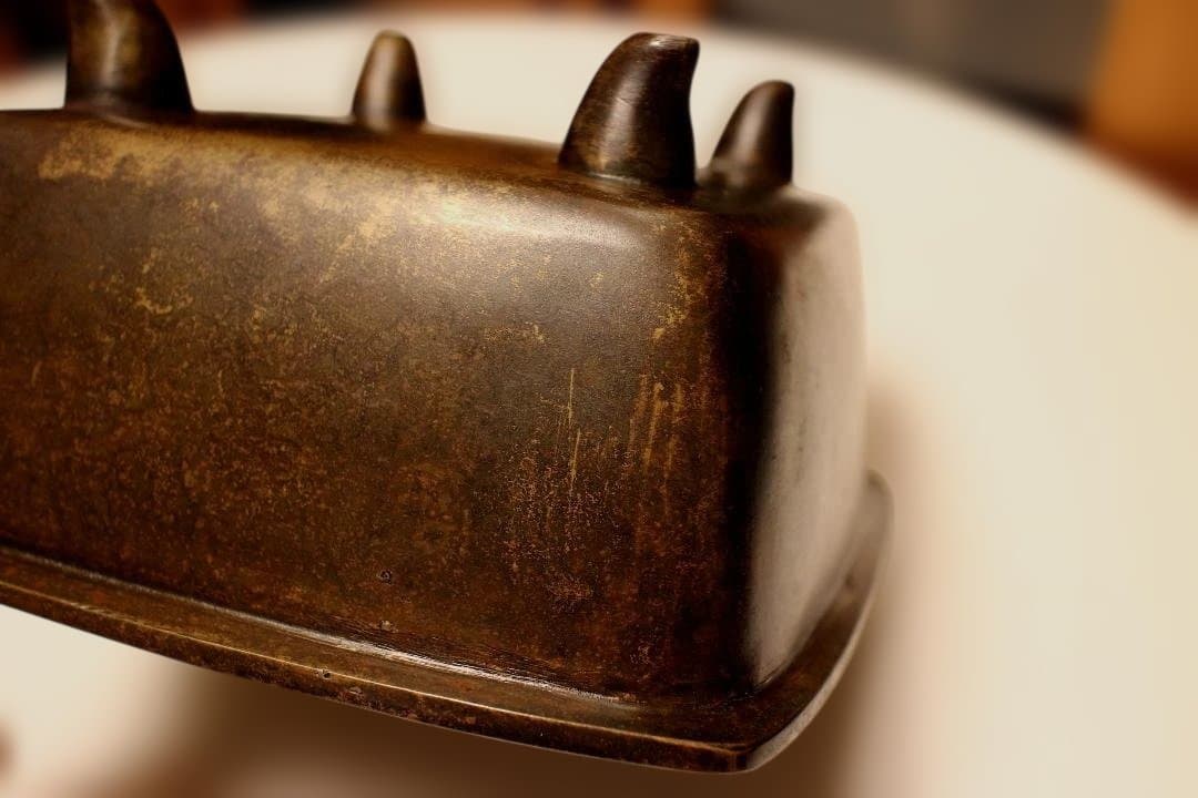 唐物 宣徳銅 宝雲銘 四方香炉 状態良好