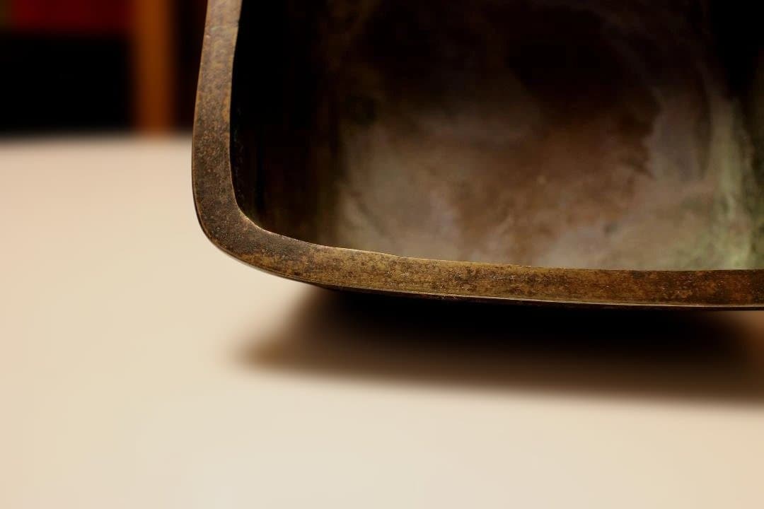 唐物　宣徳銅　宝雲銘 四方香炉 状態良好