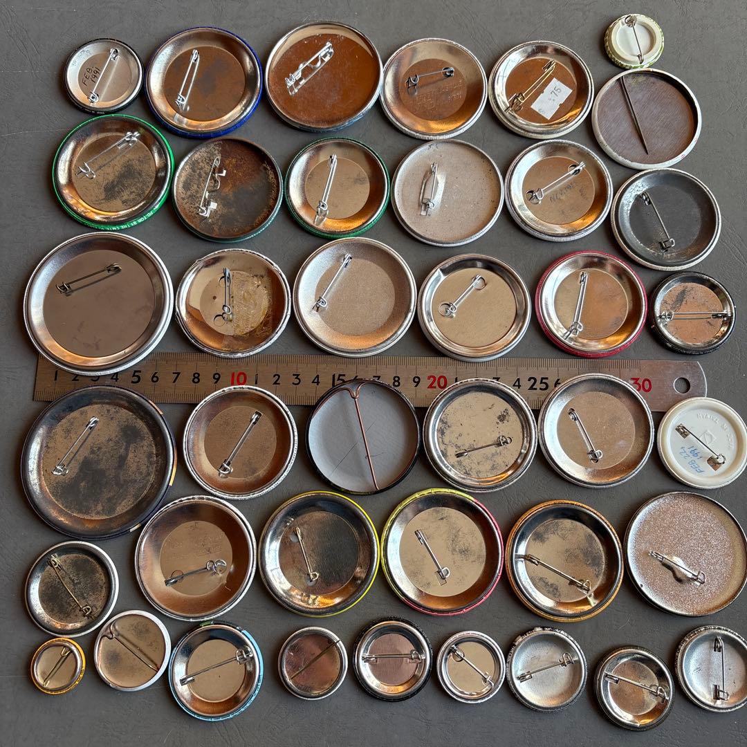 USA缶バッジ150個OVER ／VINTAGE