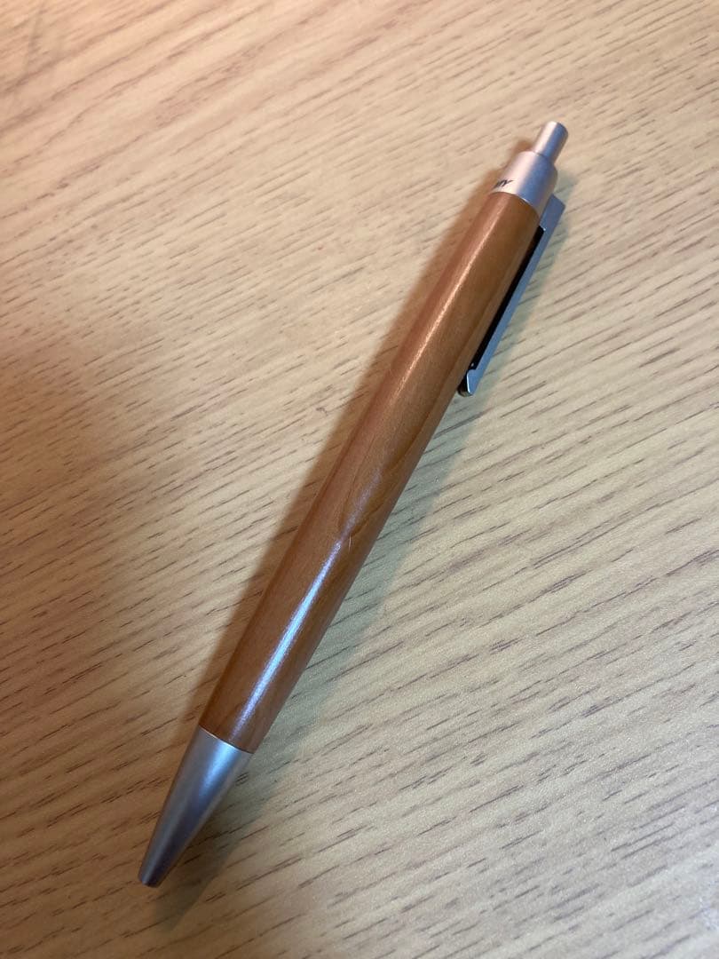 大阪万博限定ミャクミャクボールペンとクリップセット