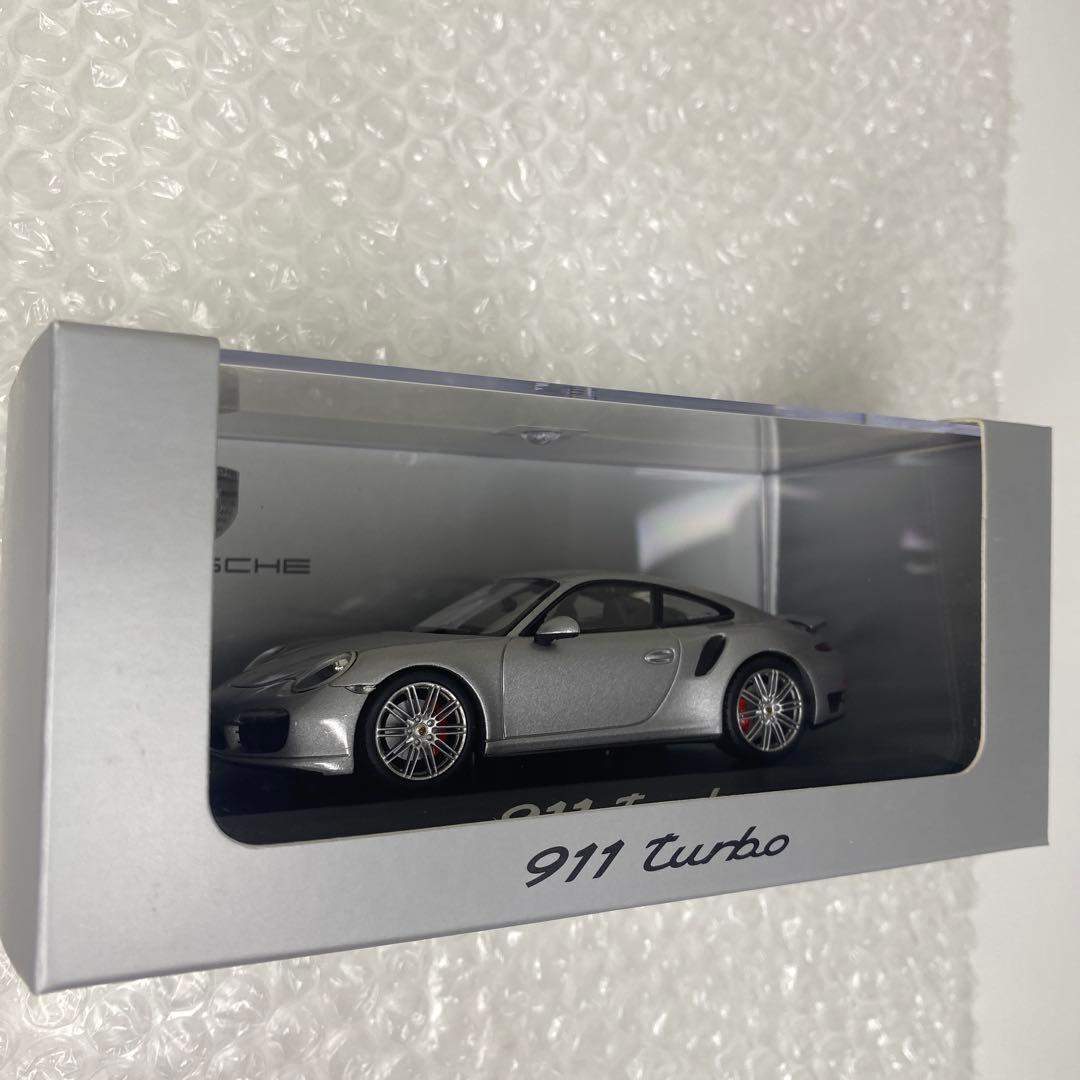 ミニカー 1/43 PORSCHE 911 (991) Turbo / PMA