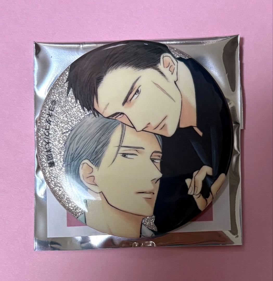 ヨネダコウ 囀る鳥は羽ばたかない アニメイト限定グリッター缶バッジ F