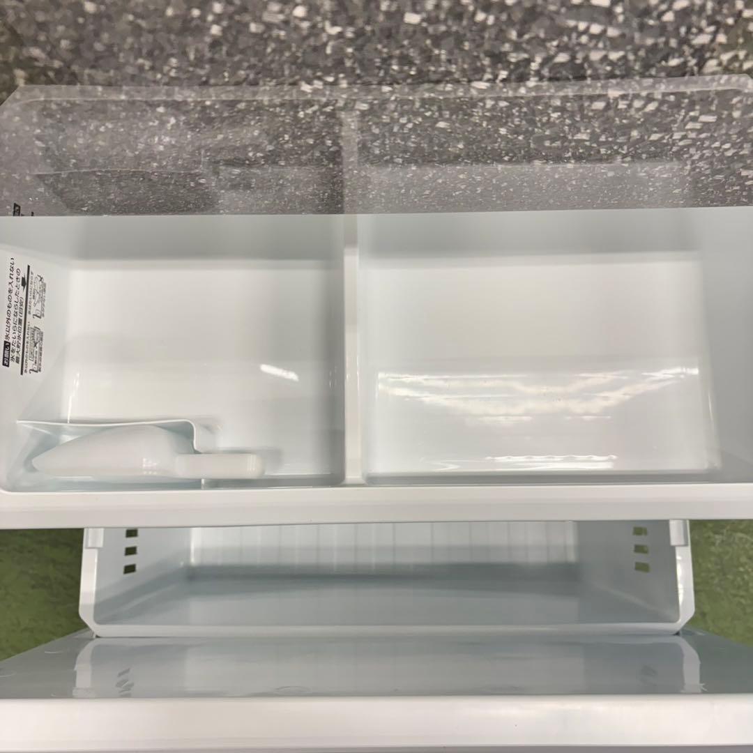 540東芝 024年製 大型冷蔵庫 ガラス割れあり 完動品 300L強 自動製氷