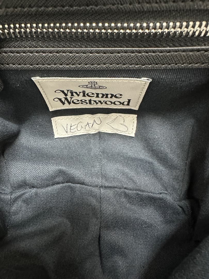 Vivienne Westwood ブラックがま口バッグ