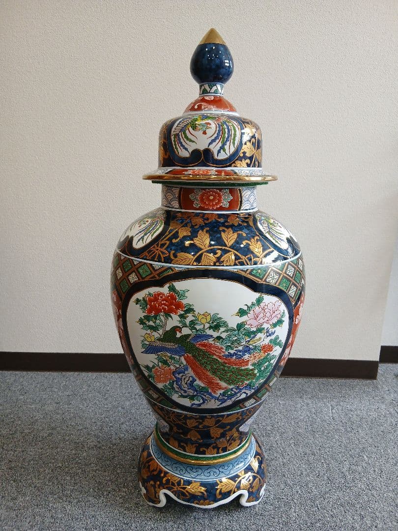 有田焼 飾壺 幸右衛門 作 花瓶 沈香壺 金彩