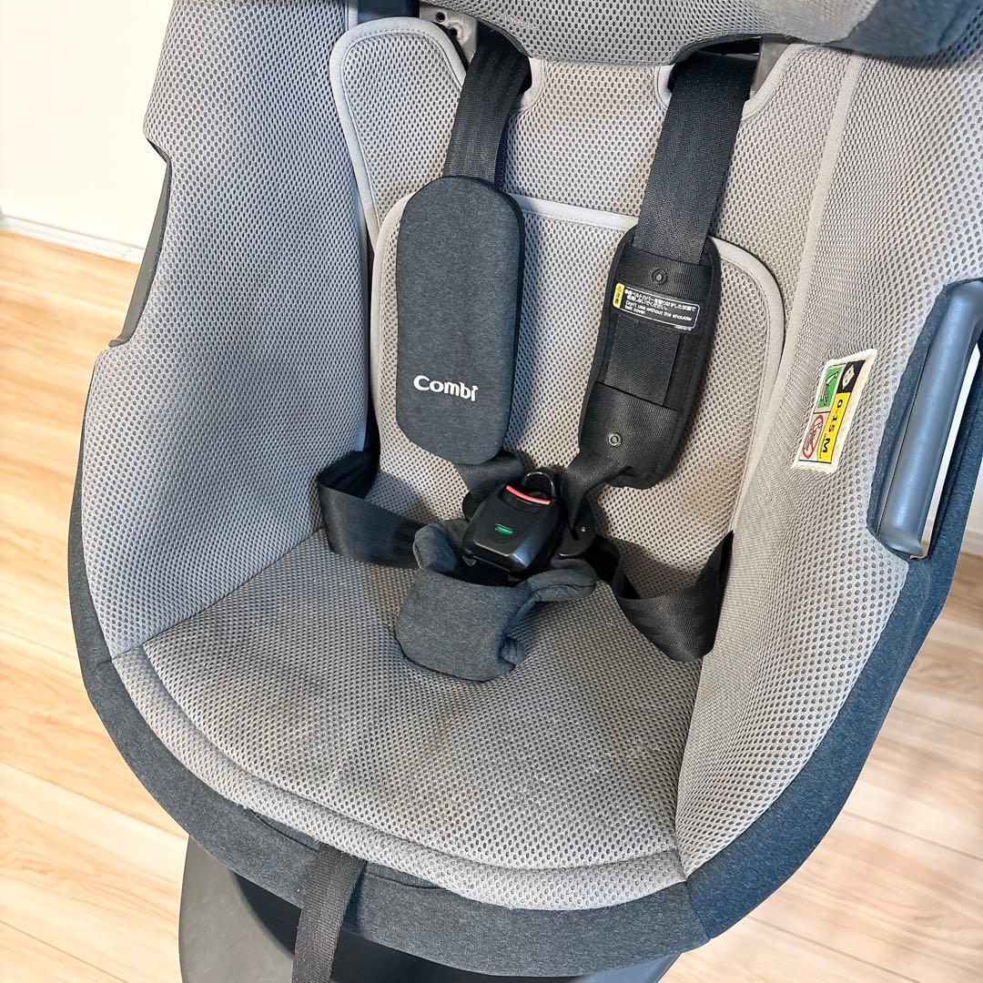 ✨即日発送✨ コンビ THE S ISOFIX ZA-650 チャイルドシート
