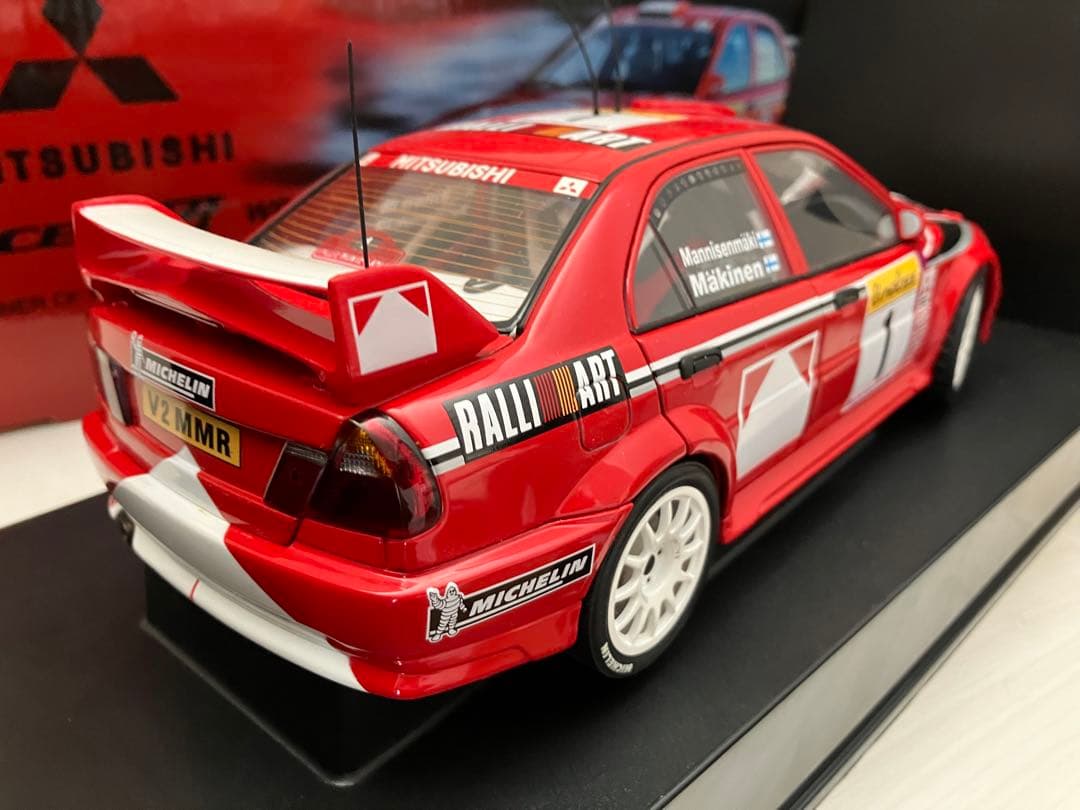 1/18 オートアート AUTOart 三菱 ランサーエボリューションWRC