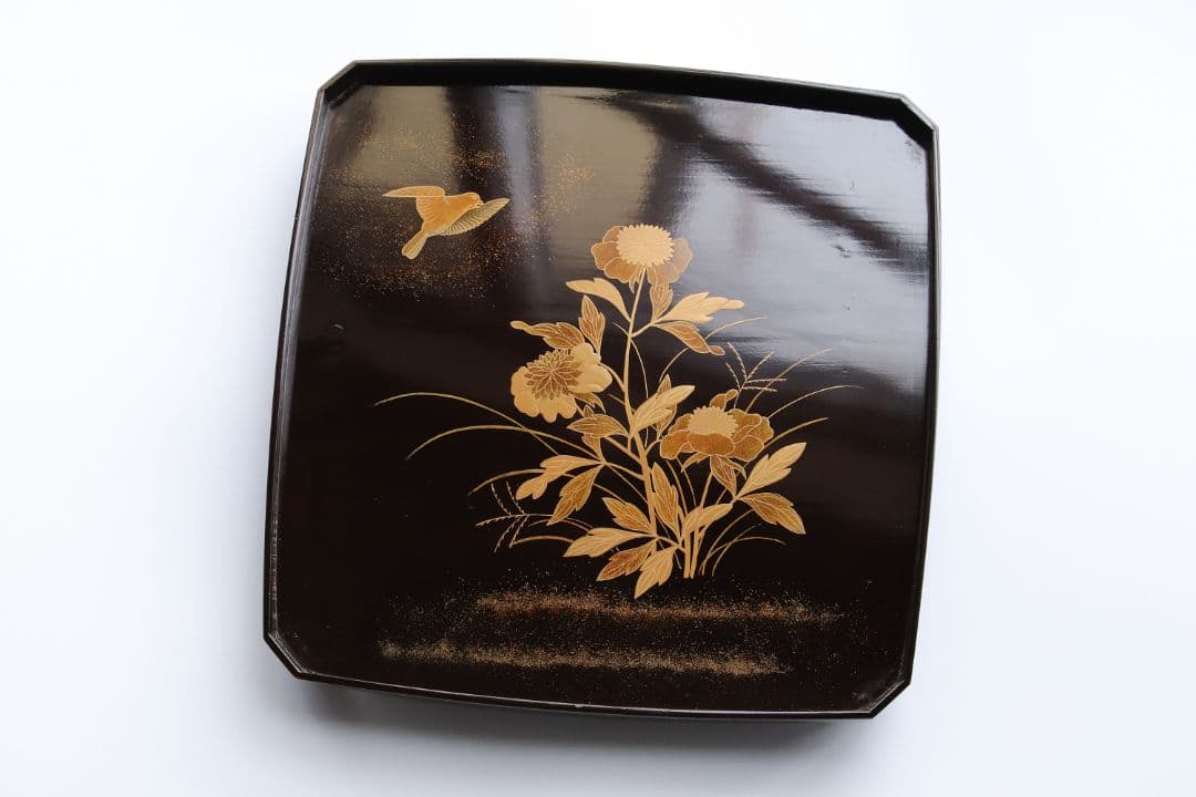 CH74 時代木製漆器 花鳥金蒔絵 黒塗吸物膳 五客 足付 隅切四方膳 盆 梨地
